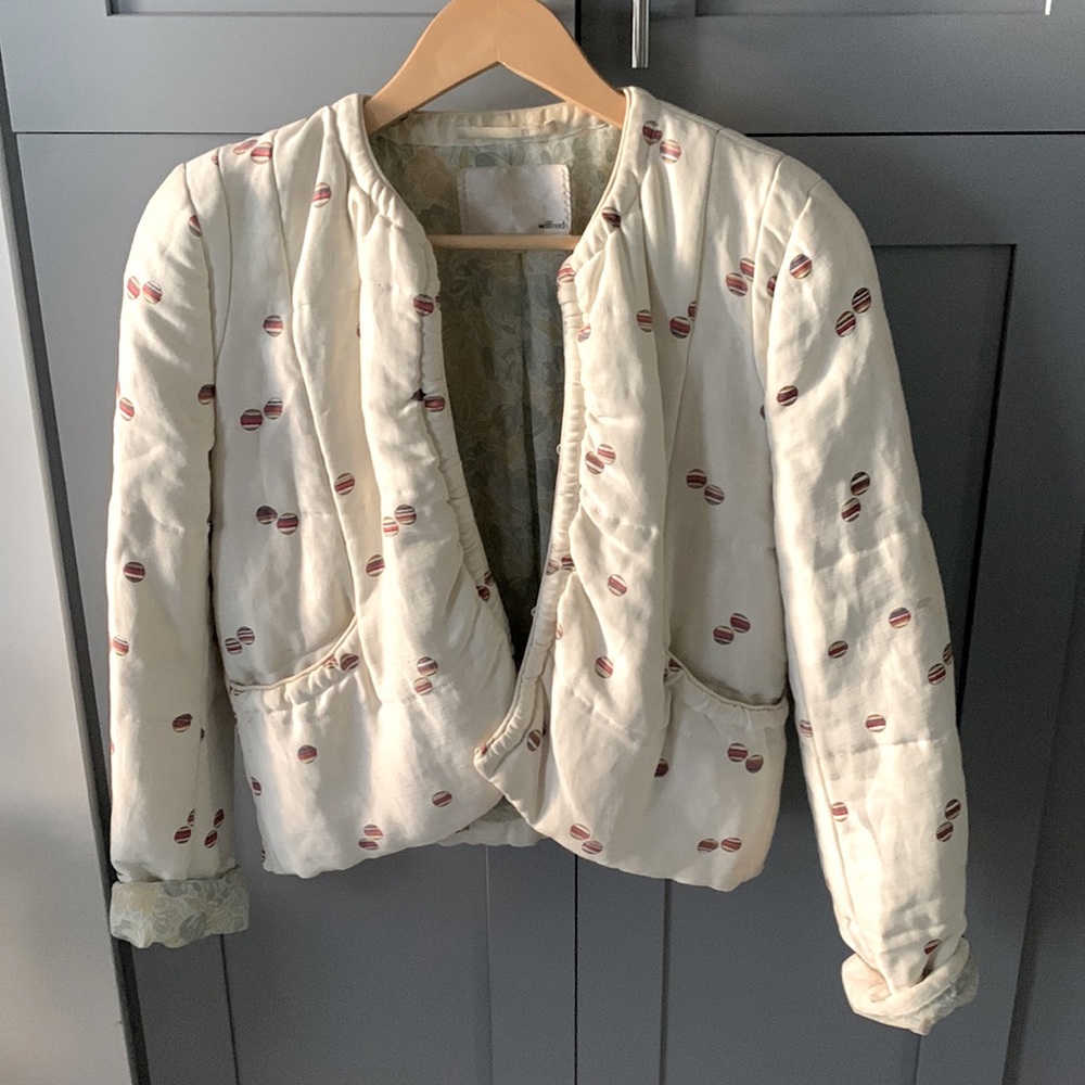 Tailored pillow jacket